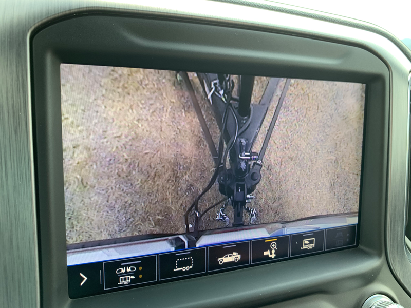 Illustration for article titled GMC Packs The Sierra Full Of Cameras To Make Towing So Much Easier